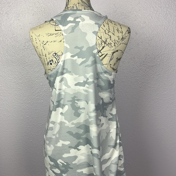 Army Print Workout Tank - Picture 4 of 5